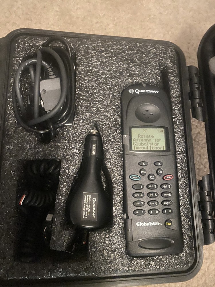 qualcomm globalstar gsp-1600 satellite phone.