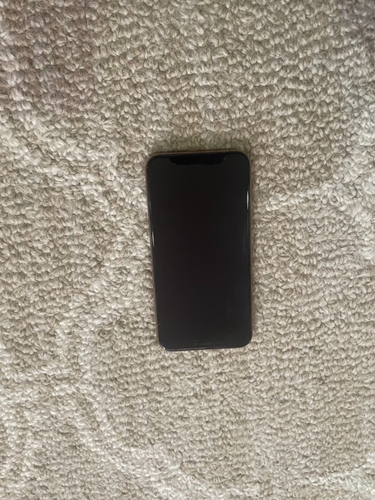 Apple iPhone 11 Pro – 64GB – Space Gray (Unlocked) A2160 (CDMA + GSM)