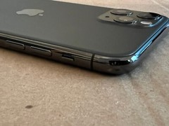Apple iPhone 11 Pro – 64GB – Space Gray Unlocked A2160 CDMA + GSM READ