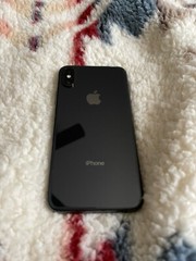 Apple iPhone XS – 256GB – Space Gray (Unlocked) A1920 (CDMA + GSM)