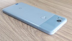 Original Google Pixel 2 Unlocked 64/128 GB Random Color Reboxed With Accessories