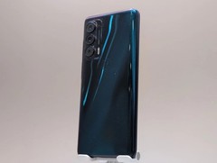 Motorola XT2141 Moto Edge 5G 2021 256GB – Blue (Verizon) Open Box Smartphone US