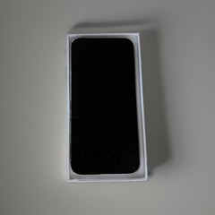 Apple iPhone 14 PRO MAX Factory Unlocked White