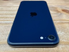 Apple iPhone SE 3rd Gen. – A2595 – 64 GB – Black (Unlocked) Works – 89% Bat