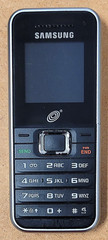 Samsung SGH-S125G – Silver and Black ( TracFone ) Cellular GSM Phone