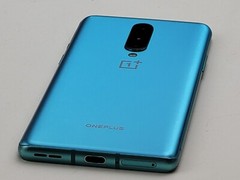 OnePlus 8 (IN2015) 128GB – Green (GSM Unlocked) Dual SIM – SMALL ISSUE – J7872