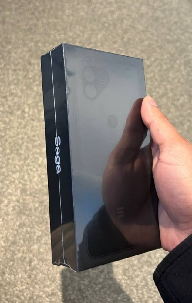 BRAND NEW IN HAND Solana Saga Mobile Phone | SHIPS SAME DAY | UNCLAIMED BONK