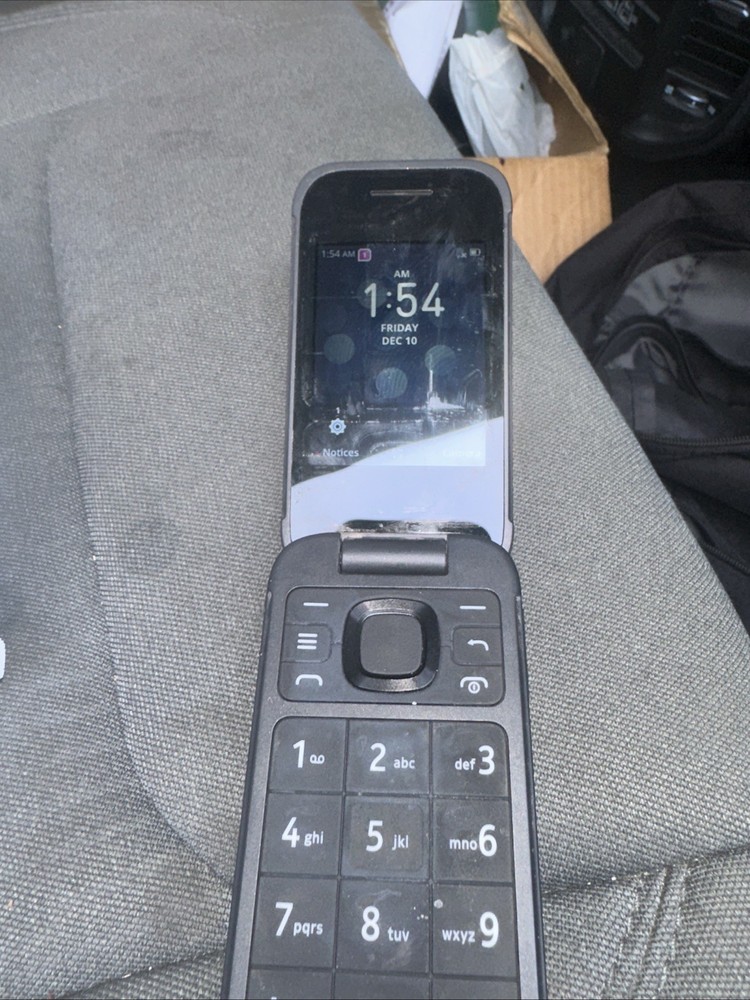 Nokia 2760 Flip Phone Model N139DL KaiOS Camera Phone Tested Working
