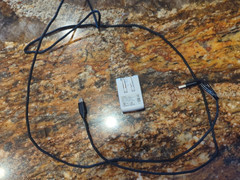 Samsung Galaxy S22 Ultra SM-S908U Xfinity Locked 128GB w/ chargers bundle