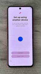 Motorola RAZR Ultra 2025 – 1TB Smartphone – Foldable – Pink Cabaret – Unlocked