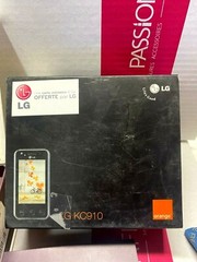 LG Renoir KC910 Rare OLD Mobile Collectors Phone 1