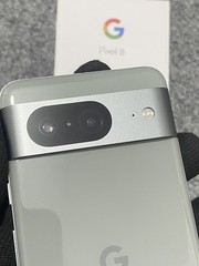 Google Pixel 8 128GB/256GB Factory Unlocked -6.2″ 50MP Tested Smartphone