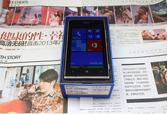 Original Nokia Lumia 925 N925 4G Wifi 16GB 8.7MP Unlocked Windows Phone 4.5″