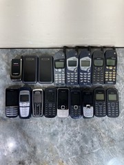Lot of 17 Nokia 2G Cell Phones 6010 113 2730c 2610 51xx Series Untested
