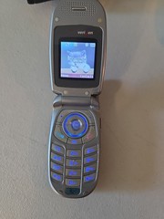 Lot Of 2 LG Verizon Flip Mobil Cell Phone VX3300 Blue Stripes & VX3400 – Working