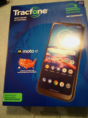 6″ MOTOROLA MOTO E 4G BLACK 32GB Tracfone Boxed XT2052DL WORKS Fast Free Ship