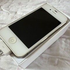 Tech History Apple iPhone 4s White 16GB A1387 MC920LL/A, A5 Chip, 8MP Camera