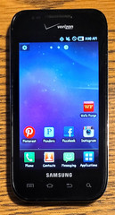 Samsung Galaxy Fascinate SCH-i500 – Black ( Verizon ) Rare Smartphone – Bundled