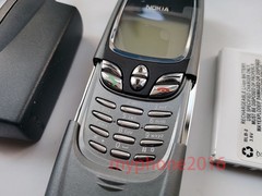 Nokia 8850 Unlocked GSM 900/1800 Slide keyboard CellPhone