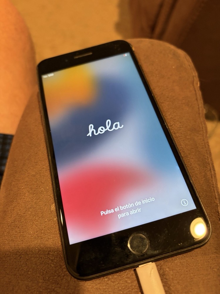 Apple Iphone 7 Plus Read description