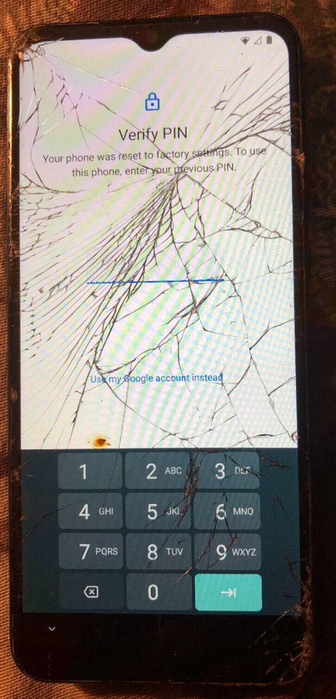 Motorola MOTO G Play XT2093-7 (Cricket) Gray Smart Phone Crack GLASS Pin Issue