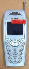 Nokia 3586i – Silver and Clear ( Bell Mobility ) Rare Cellular Phone – No Back
