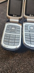 Vintage pair LG VX8360 (Verizon) Blue Cellular Flip Phone plus clip holders