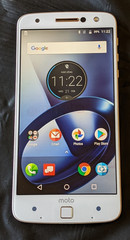 Moto Z Droid XT1650 32GB White/Gold (Verizon) – Light Screen Burn – Excellent A+