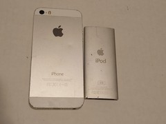 Apple iPhone 5s Silver A1453 & Ipod Nano 4th Gen for Parts-No Charge