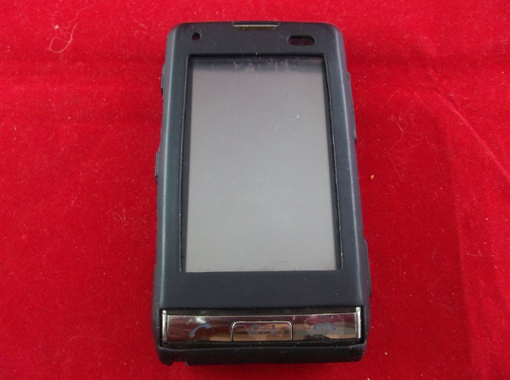 LG enV Touch VX11000 Verizon Black Grey Cell Phone