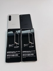 Excellent Sony Xperia 5IV 128GB Black/White Unlocked JAPAN Android smartphone