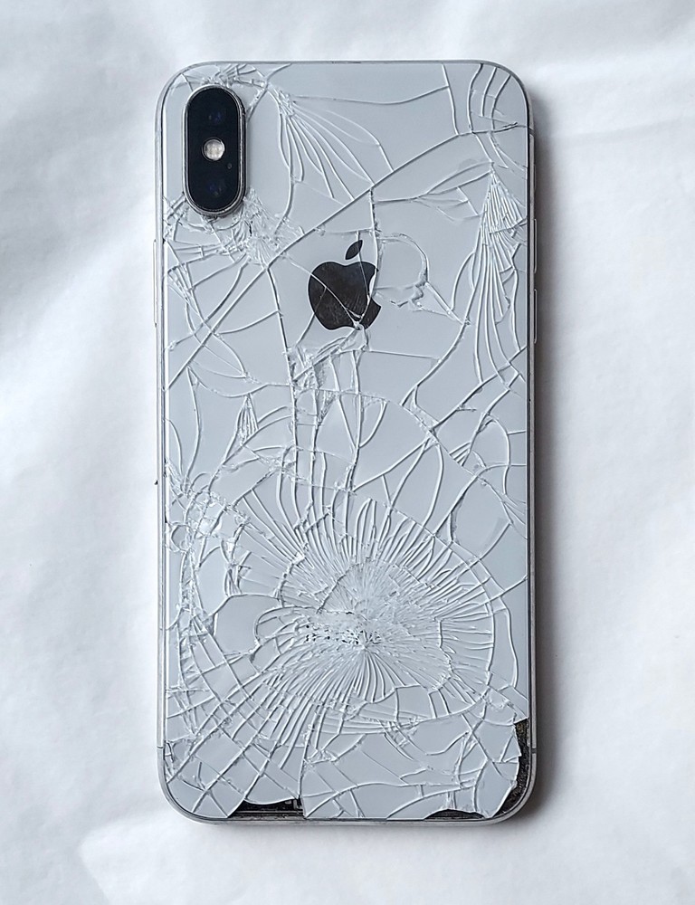 FOR PARTS DAMAGED: Apple iPhone XS Silver