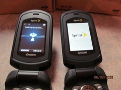 (2) Kyocera E4277 DuraXT Sprint Cell Phones for parts Unknown condition see pics