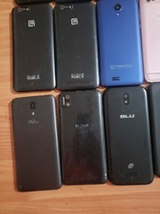 Lot of 15 REVVL /Moto /BLU and other for parts