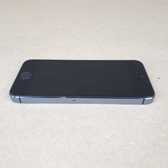 Apple iPhone 5s 16 GB A1533 ME296 C/A Space Gray 88% BH Unlocked Water Damage