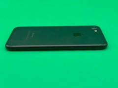 Apple iPhone 7 A10 Fusion 32GB Storage SIM locked Black.