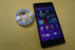 SONY XPERIA Z3 D6603 – 16GB – Blue (ATT) FREE BUNDLE & SHIPPING