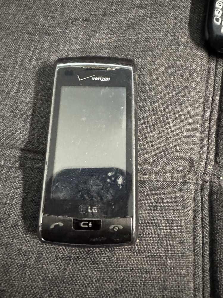LG enV Touch VX11000 Cellular Phone Vintage Black Untested Verizon
