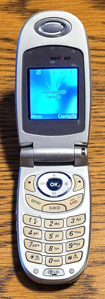LG VX3300 – Blue Stripes and Silver ( Verizon ) Cellular Flip Phone