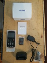 Ushining M2301 Red Black LED Display Cell Phone