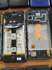 Lot of 50 Mixed Brand LG/SKY/BLU/hTC and other 32GB/16GB/8GB Smartphone For part