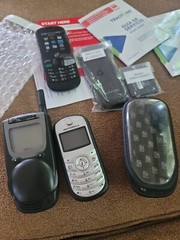 Motorola Nextel And Tracfones For Parts Variety