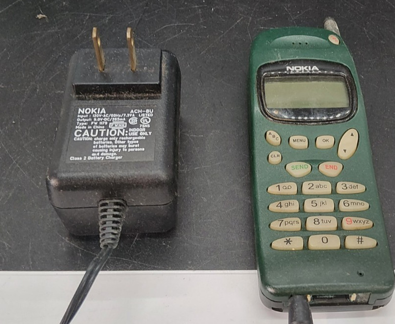 Vintage Nokia 918 Cell Phone Classic Untested