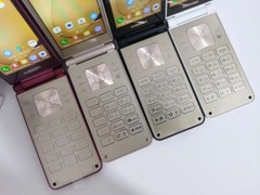 Samsung Galaxy Folder G1600 Dual SIM LTE Flip SmartPhone Unlocked Good Condition