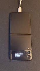 Samsung Galaxy Z Flip3 – 128 GB – Phantom Black (Unlocked)