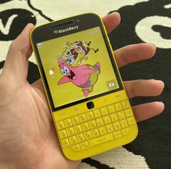 BlackBerry Classic Q20 16GB+2GB RAM Unlocked LTE Keyboard Worldwide GSM Carrier