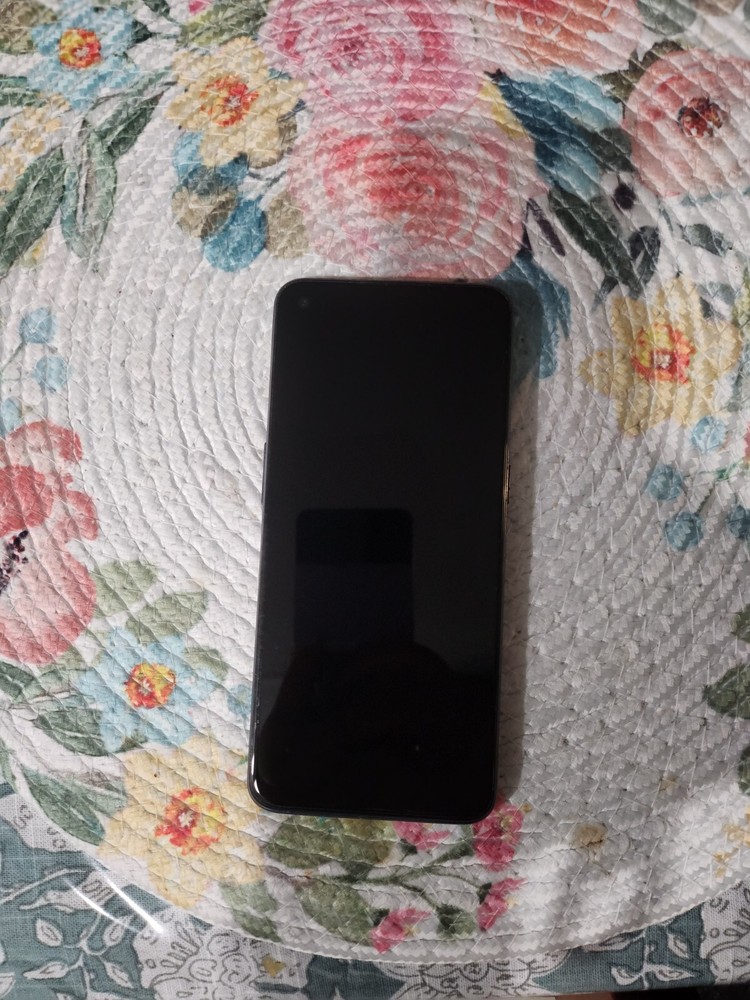 Oneplus phone in good condition with TikTok .