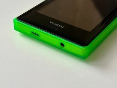 Nokia Asha 503 RM-920 Prototype XXXX – Ultra Rare – Bright Fluorescent Color