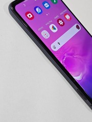 Samsung Galaxy S10e – 128 GB – G970U1 – Prism Black (Factory Unlocked)
