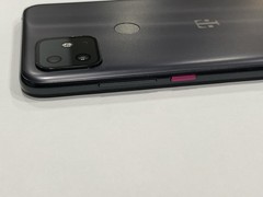 T-Mobile Revvl 4+ Plus 64GB – Damaged For Parts – Read in Full